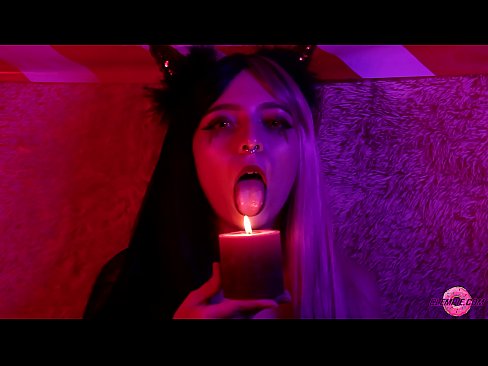 ❤️ Strastveno pušenje od seksi sukubusa s ispunjenim ustima ❤️❌ Kvalitativna pornografija na bs.28films.ru ❌❤