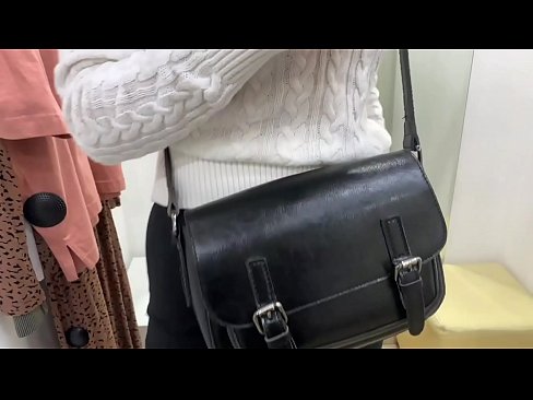 ❤️ Javna masturbacija mlade kučke FeralBerry sa dildom u sobi za provjeru ❤️❌ Kvalitativna pornografija na bs.28films.ru ❌❤
